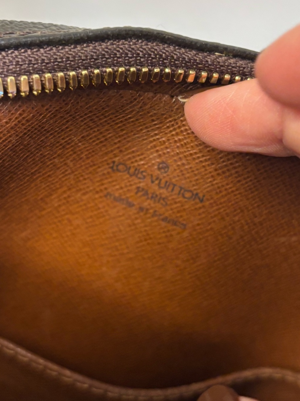 Louis Vuitton Vintage Monogram Danube PM Crossbody Bag France Mini Reporter - Picture 11 of 14